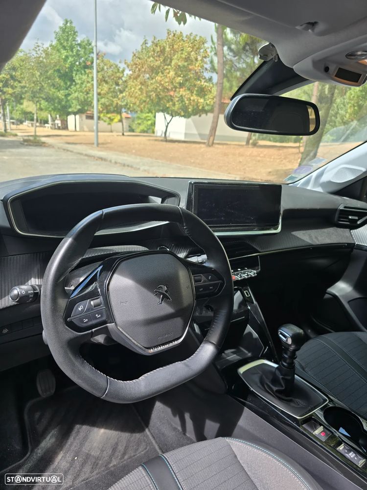 Peugeot 208 1.2 PureTech Allure Pack - 18
