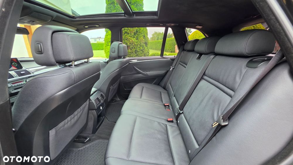 BMW X5 xDrive30i - 29