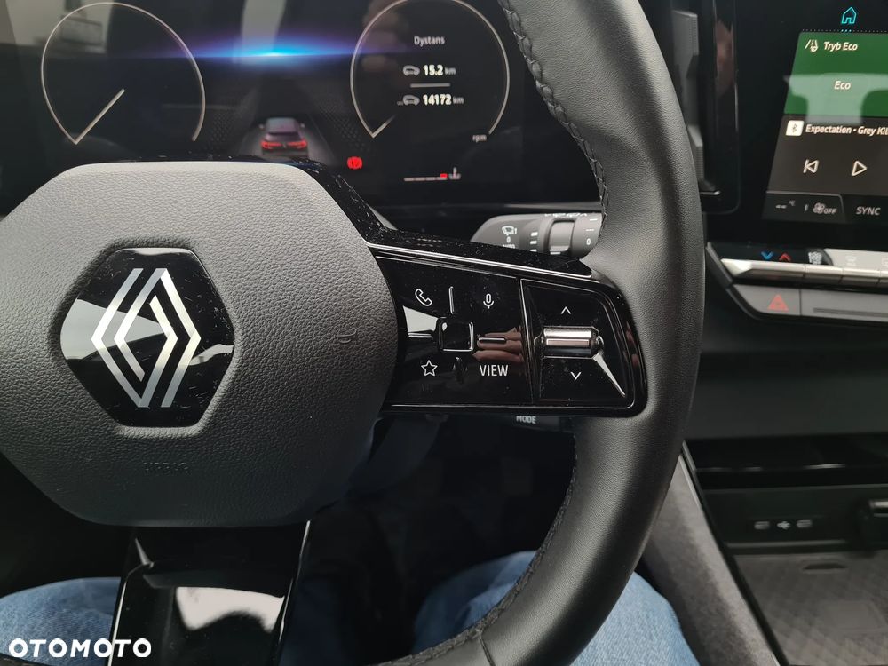 Renault Austral 1.3 TCe mHEV Equilibre - 13