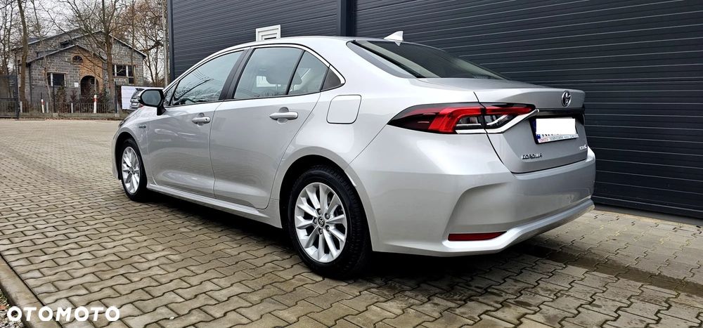 Toyota Corolla 1.8 Hybrid Comfort - 7