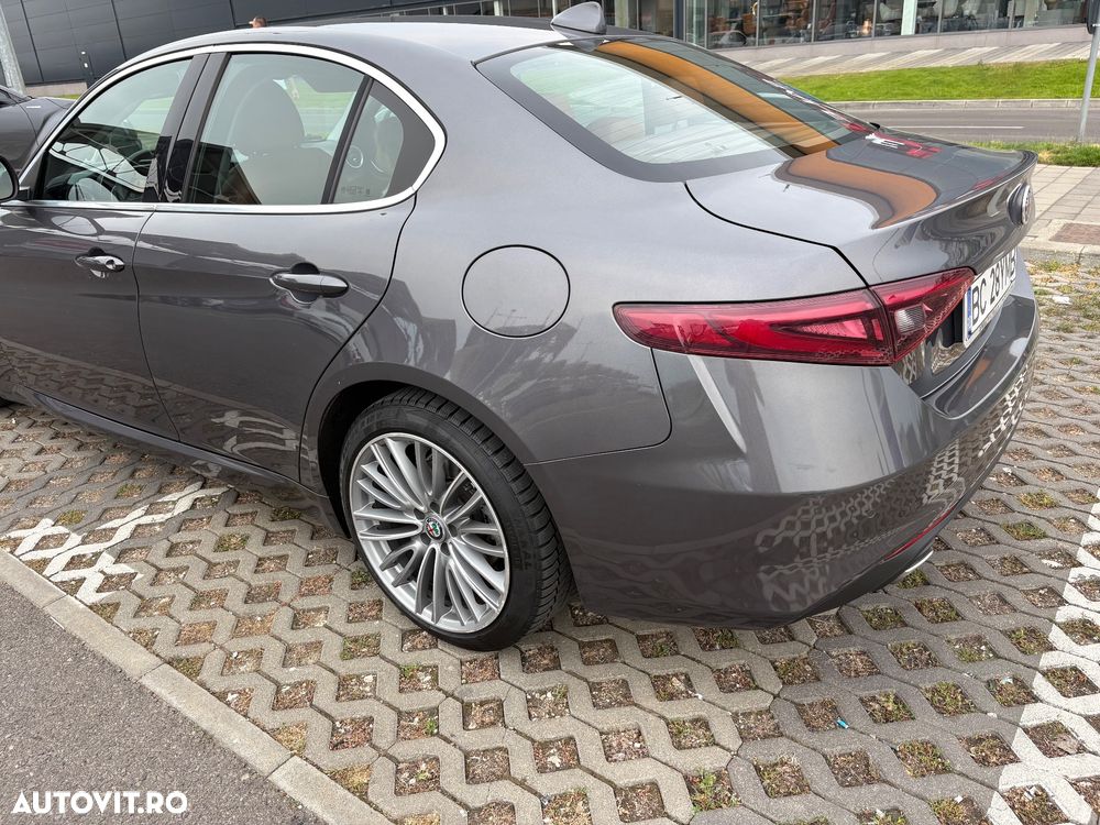 Alfa Romeo Giulia 2.2 JTDM Aut. Super - 12