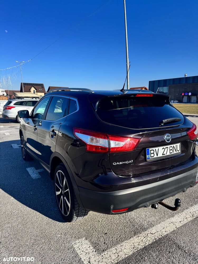 Nissan Qashqai 1.6 DCI Xtronic TEKNA - 3