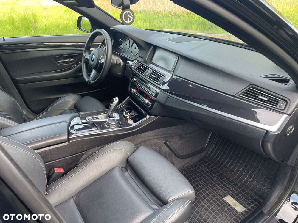 BMW Seria 5 520d M Sport sport - 15