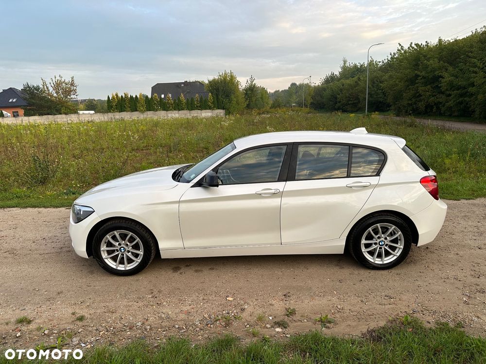 BMW Seria 1 120d - 8