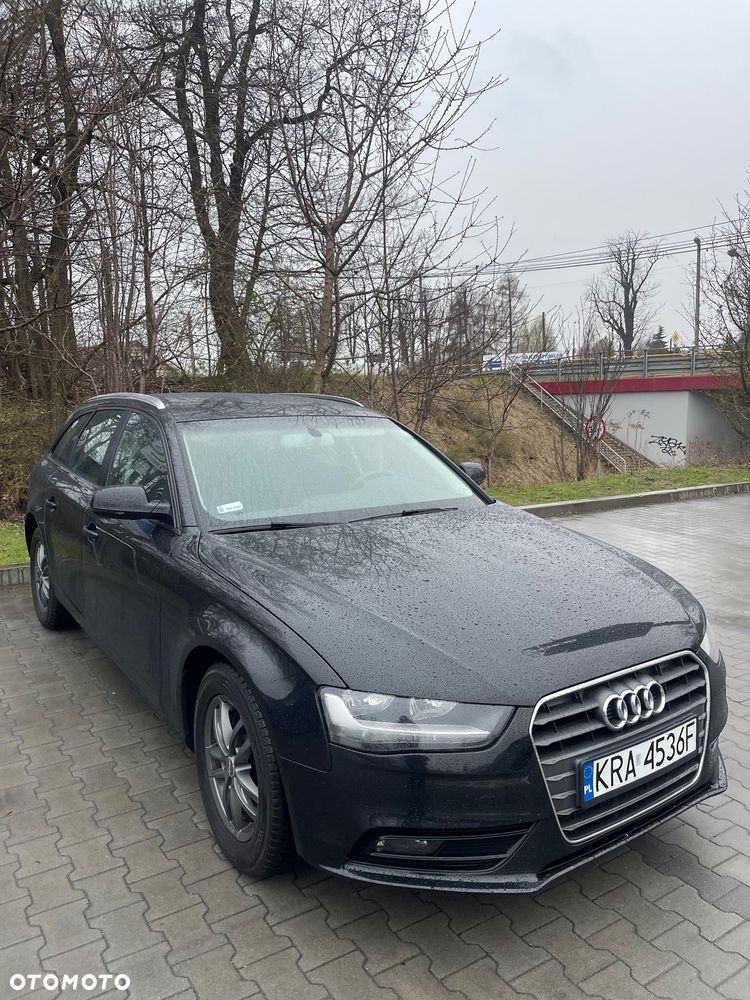 Audi A4 Avant 2.0 TDI DPF Ambiente - 6