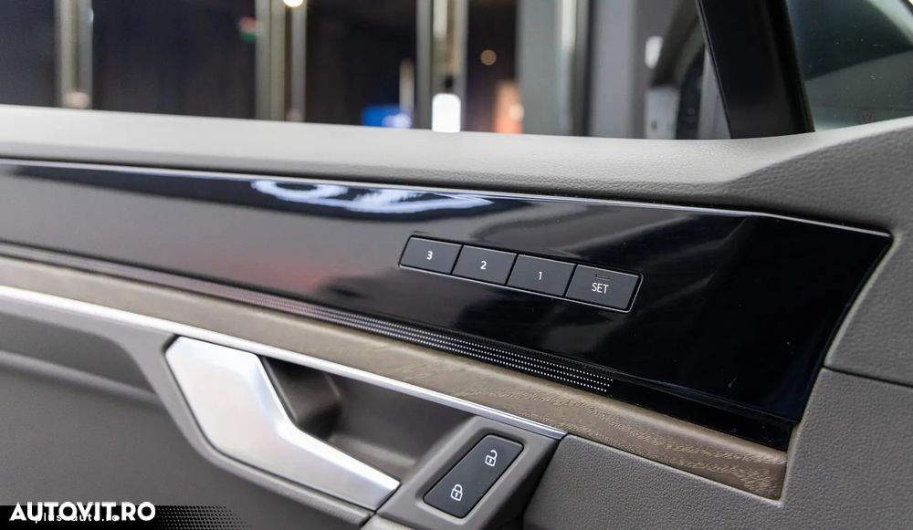 Volkswagen Touareg 3.0 V6 e-Hybrid 4Motion Aut. Atmosphere - 15