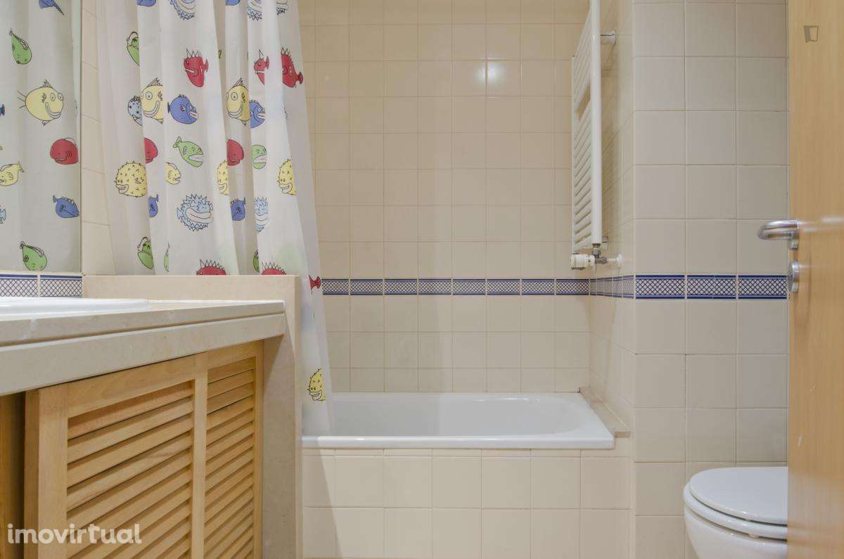 Apartamento com 1 quartos - localizado em Avenida da Liberdade Lisbon - Grande imagem: 2/21