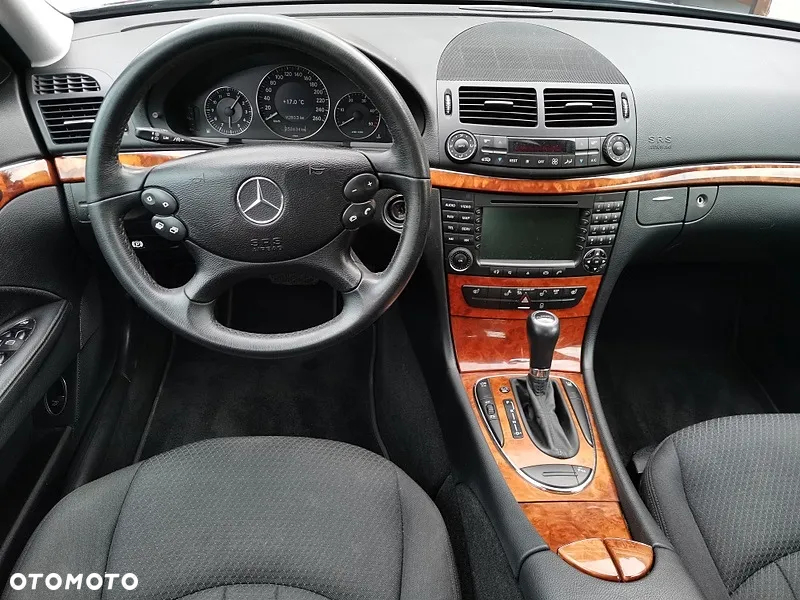 Mercedes-Benz Klasa E 280 CDI 4-Matic Elegance - 8
