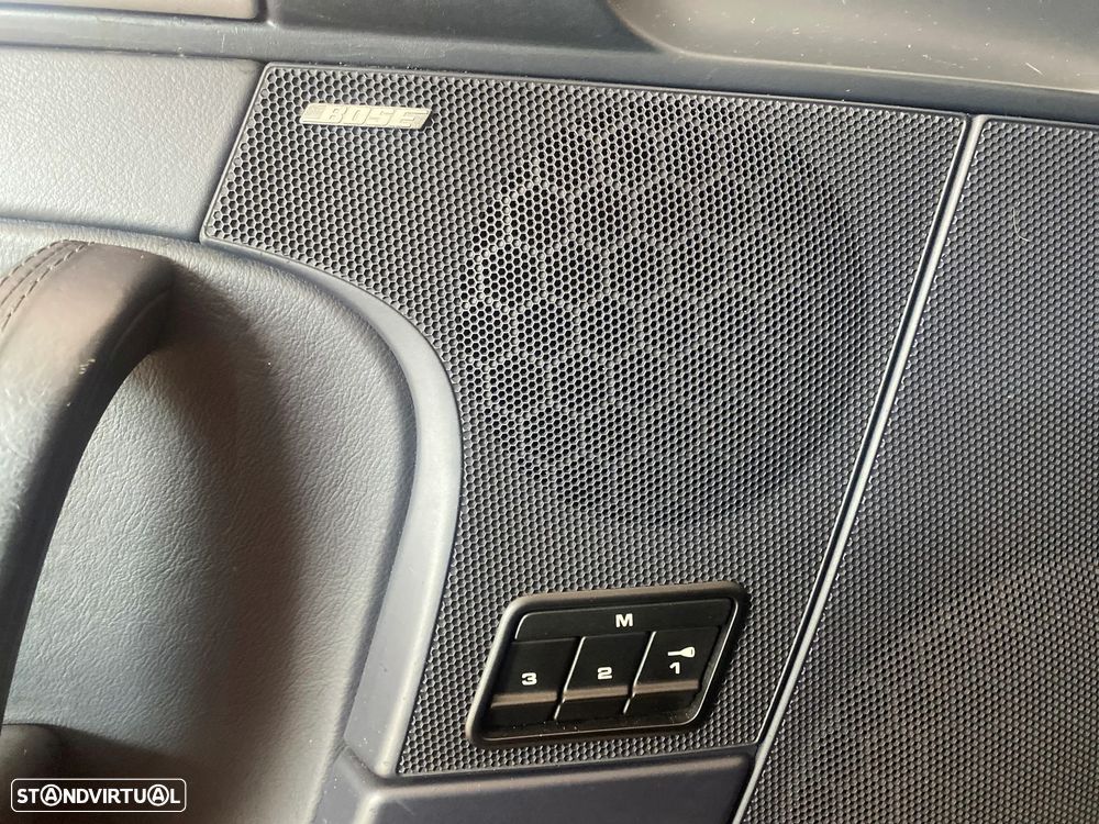 Porsche 911 Série F - 24