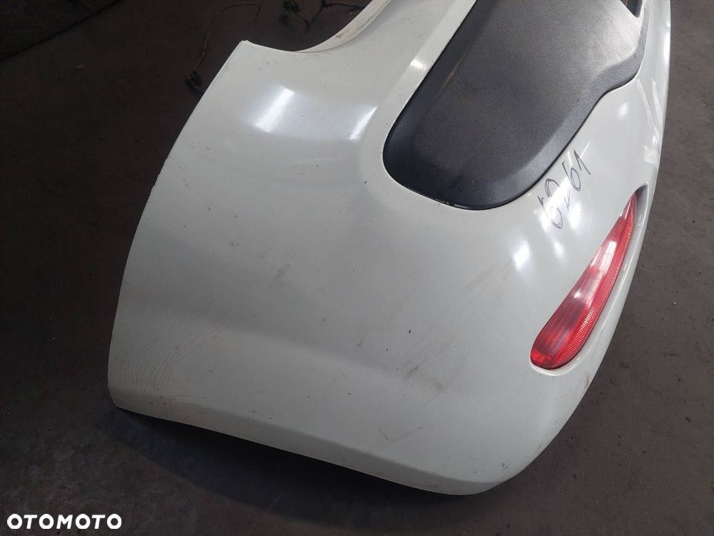 KOMPLETNY TYŁ KLAPA BAGAŻNIKA ZDERZAK TYŁ LAMPA TYŁ FIAT PUNTO EVO 296 - 5