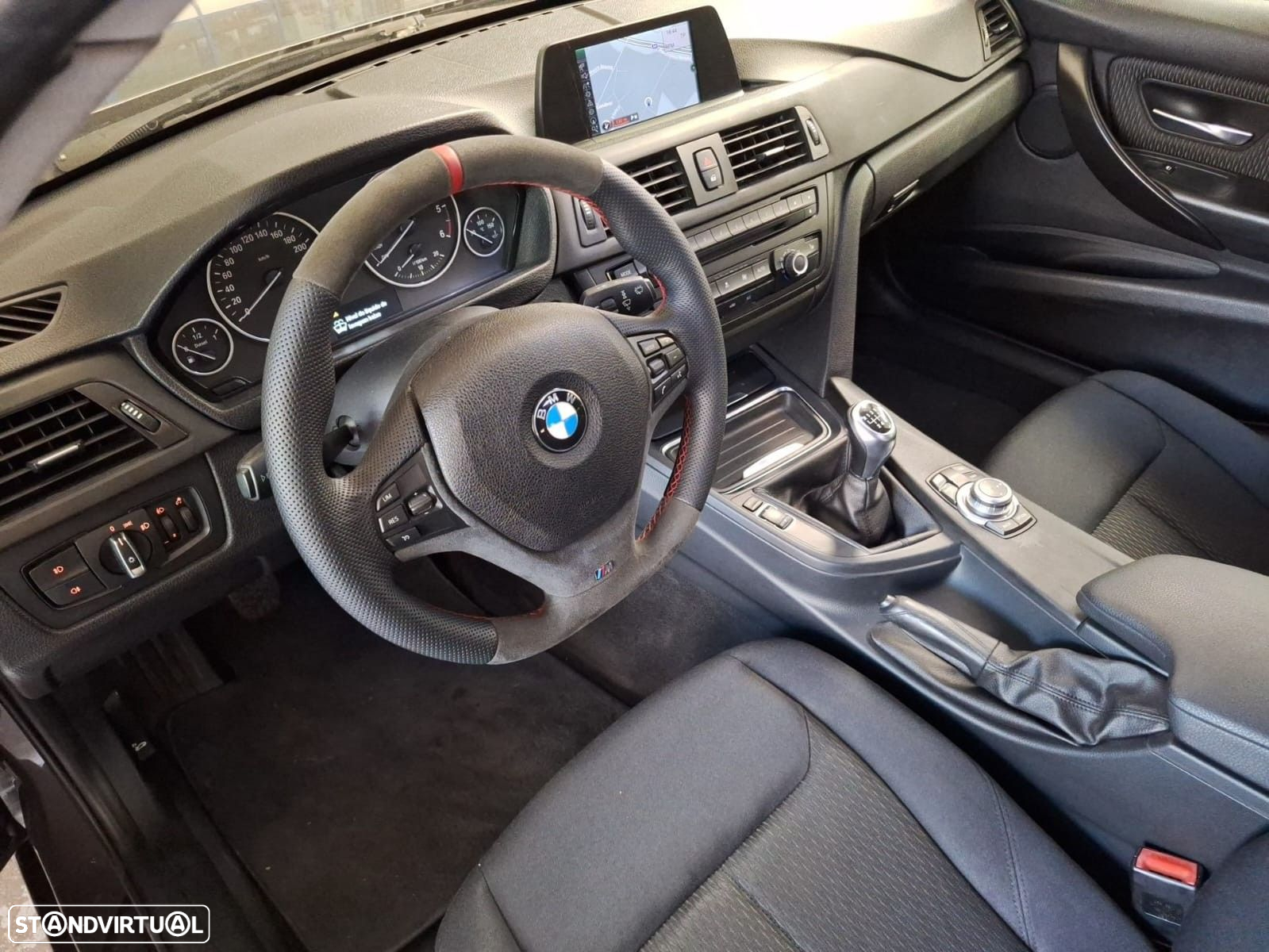 BMW 320 d Touring - 19