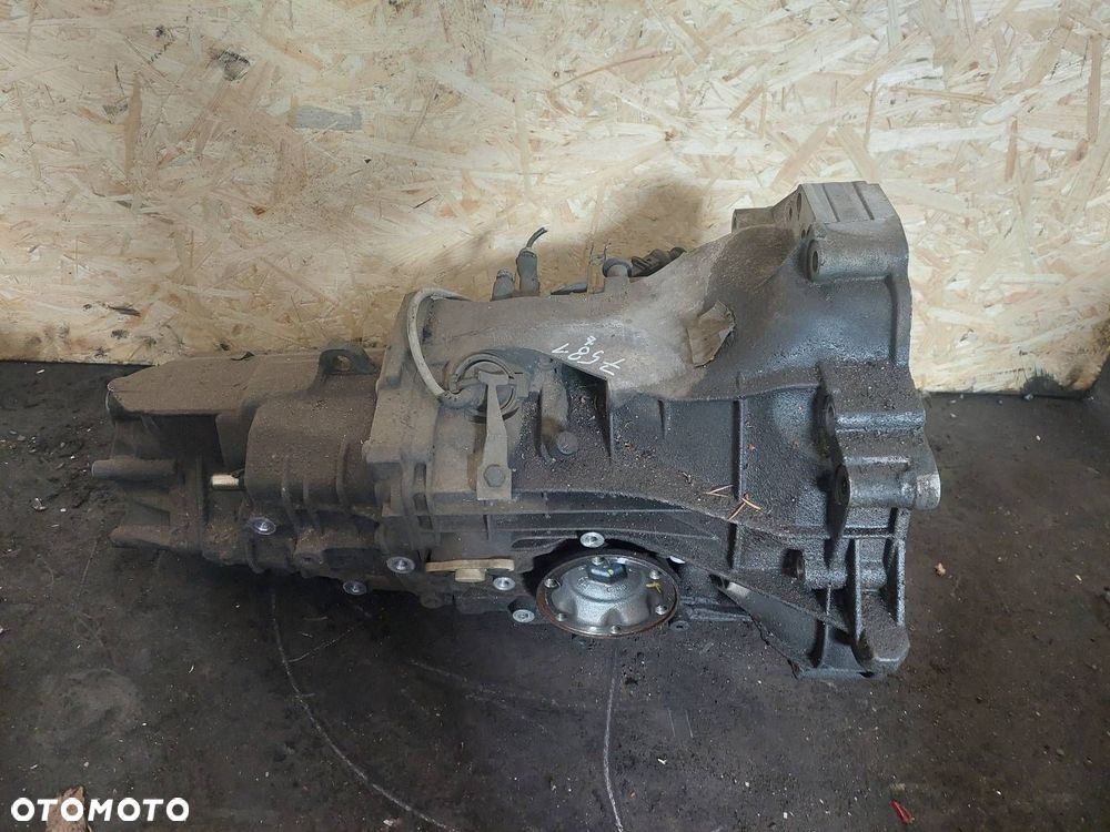 SKRZYNIA BIEGÓW AUDI A6 C5 1.8 T MANUAL 5 BIEGÓW OŚKA EHV - 4