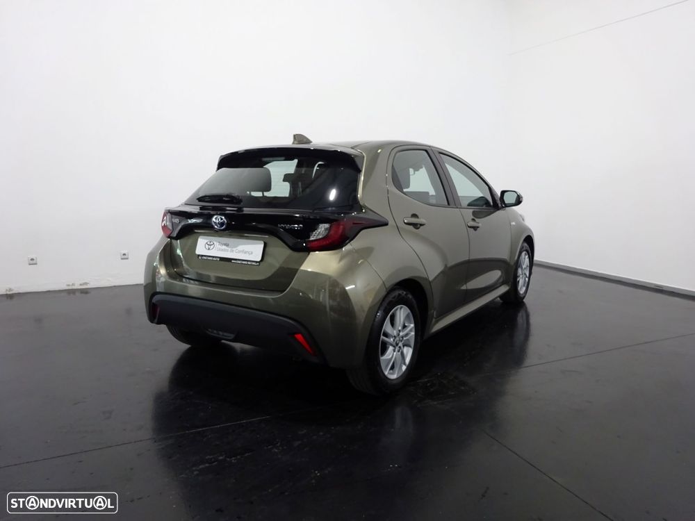 Toyota Yaris 1.5 HDF Comfort Plus - 26