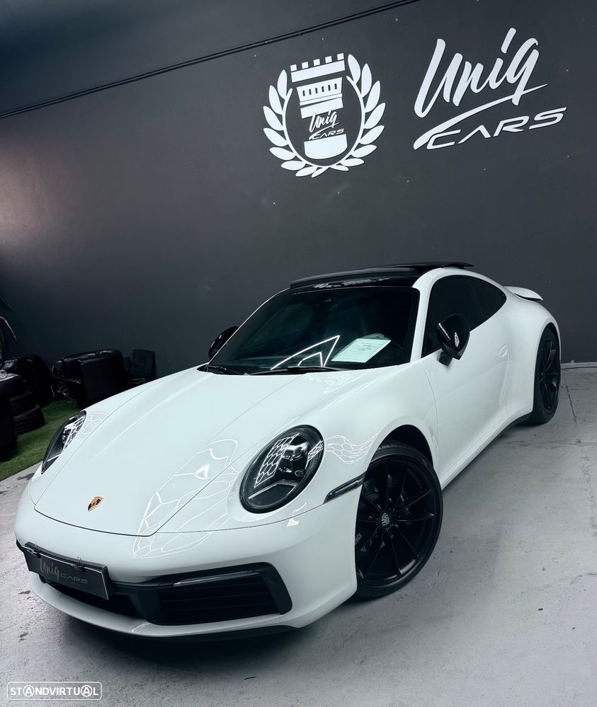 Porsche 911 (992) - 2