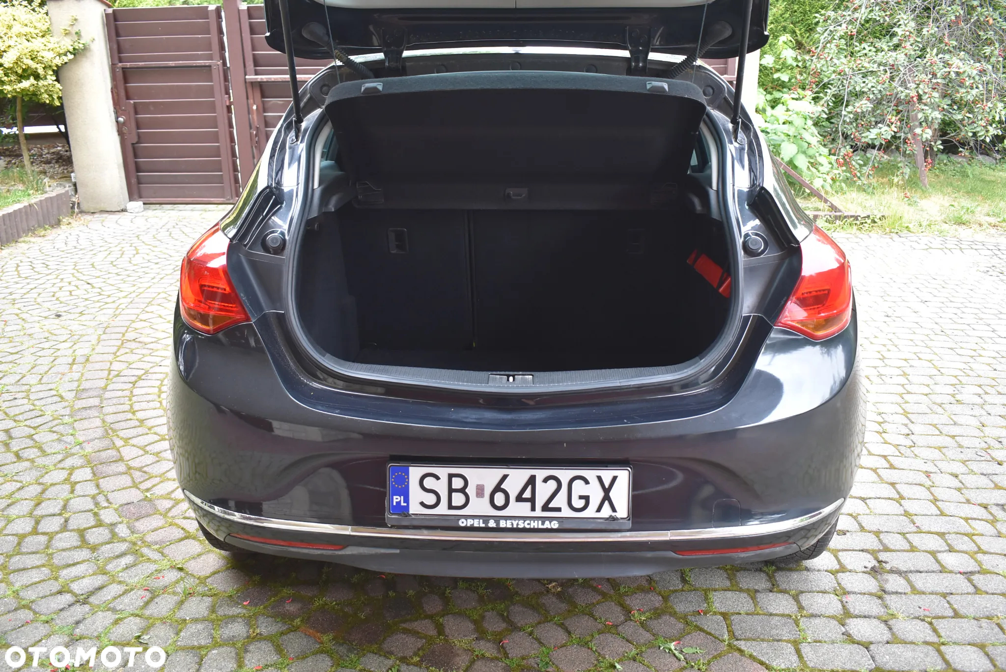 Opel Astra IV 1.6 Cosmo - 19