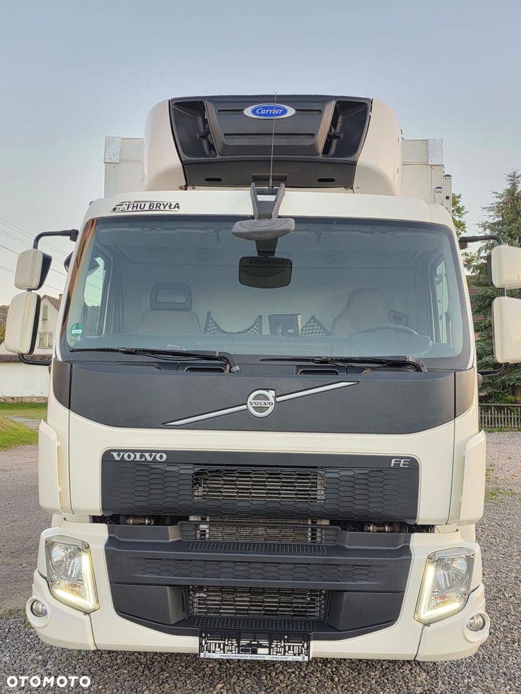 Volvo FE 250 / CHŁODNIA / WINDA / SPROWADZONY / 19 PALET  / E6 / STAN BARDZO DOBRY / AUTOMAT / CARIER SUPRA 1250 / CAŁY NA PODUSZKACH / - 3