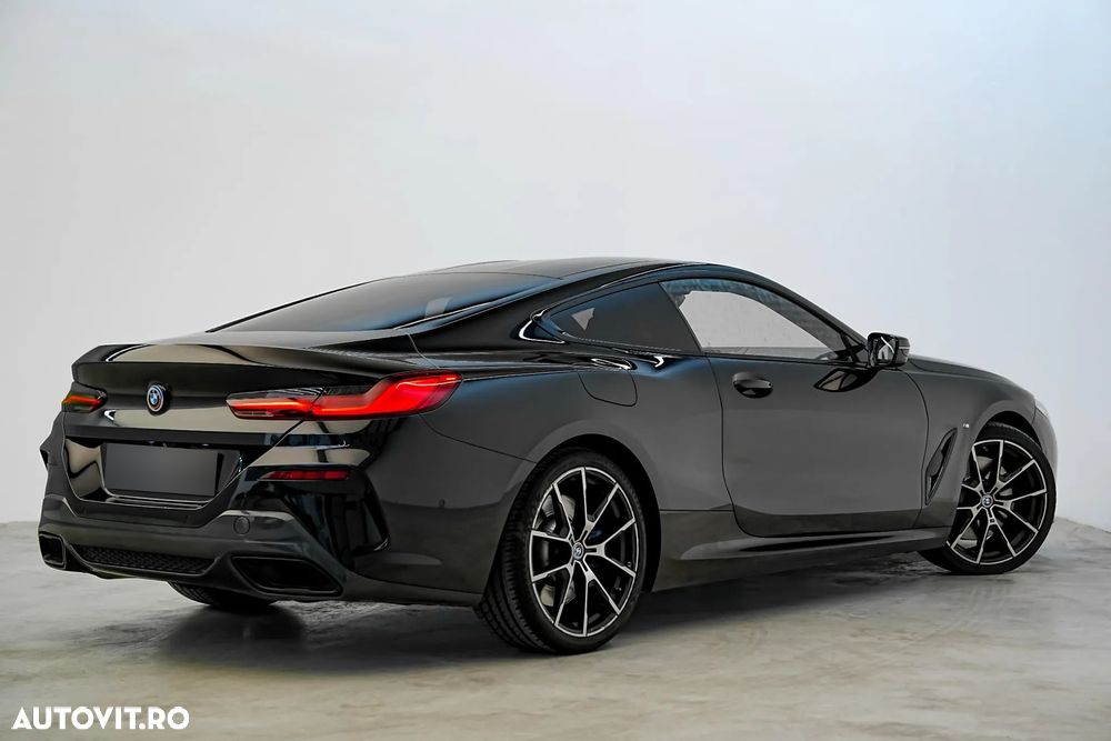 BMW Seria 8 - 5