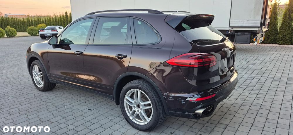 Porsche Cayenne Platinum Edition - 4