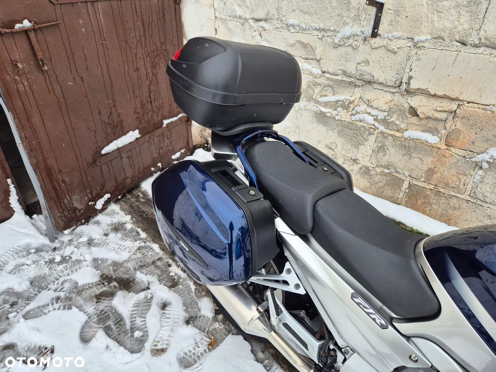 Yamaha FJR - 18