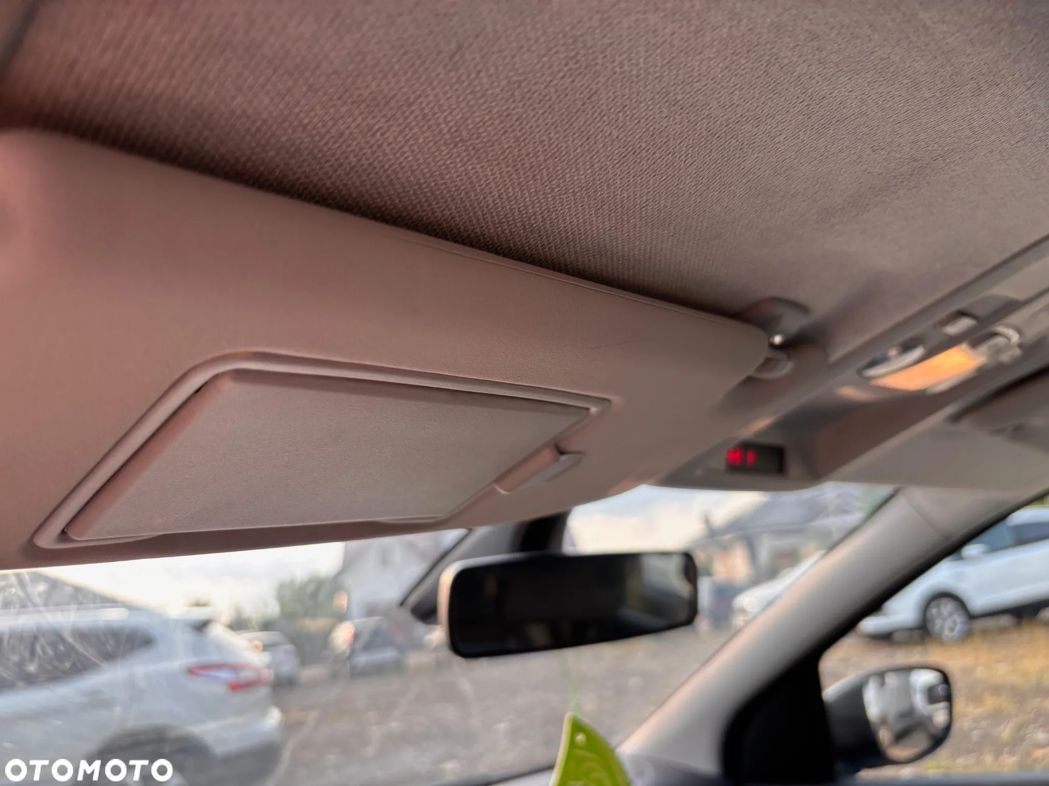 Citroën C4 Cactus 1.2 PureTech Feel - 27