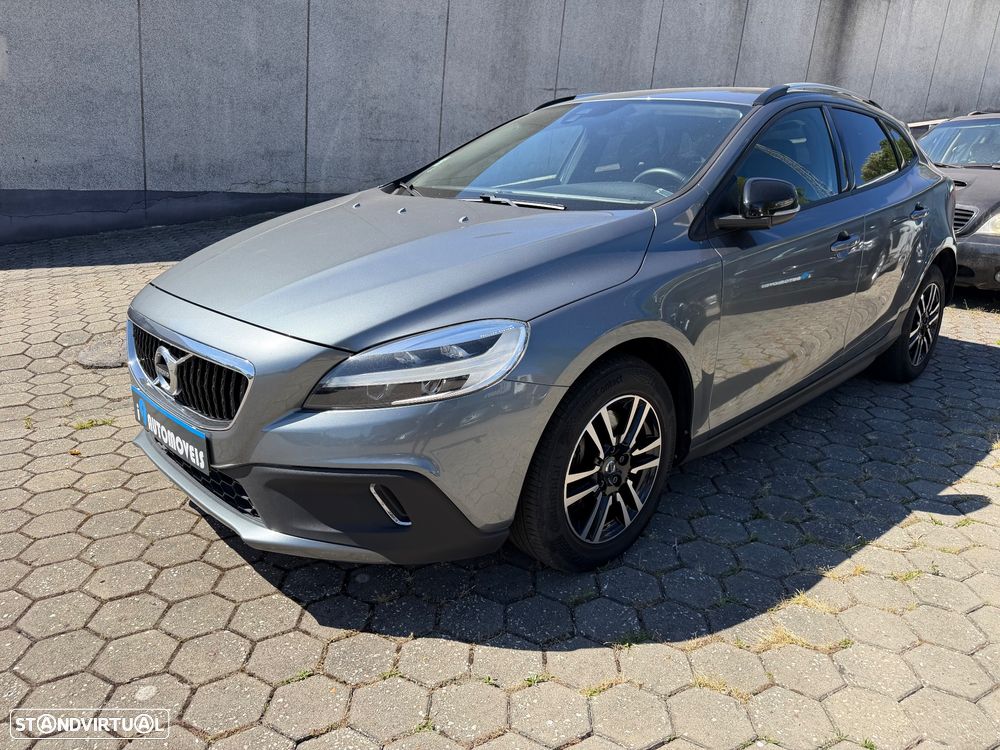 Volvo V40 D3 Momentum - 3