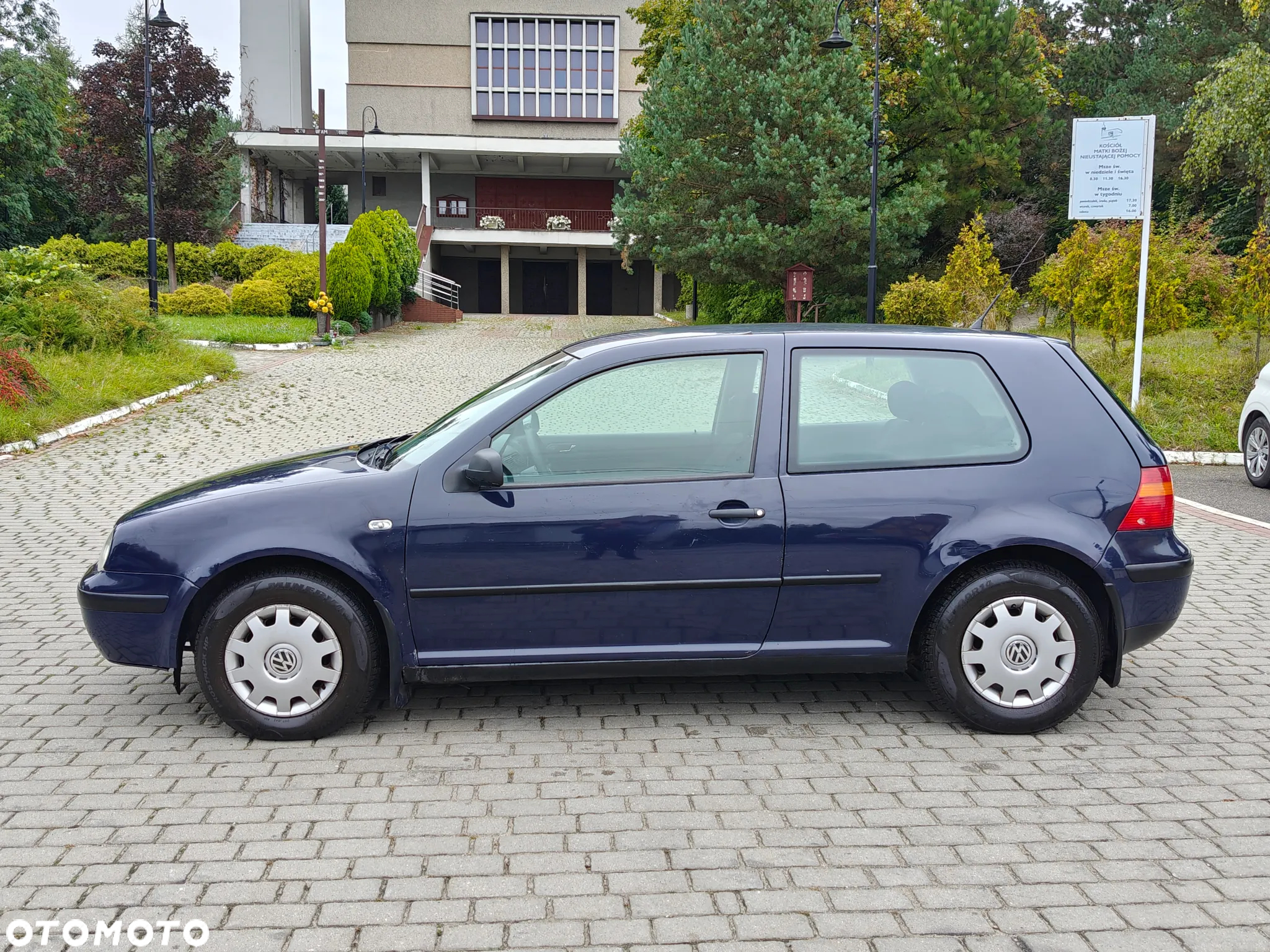 Volkswagen Polo 1.4 16V Basis - 4