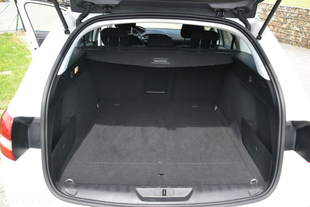 Peugeot 308 - 19