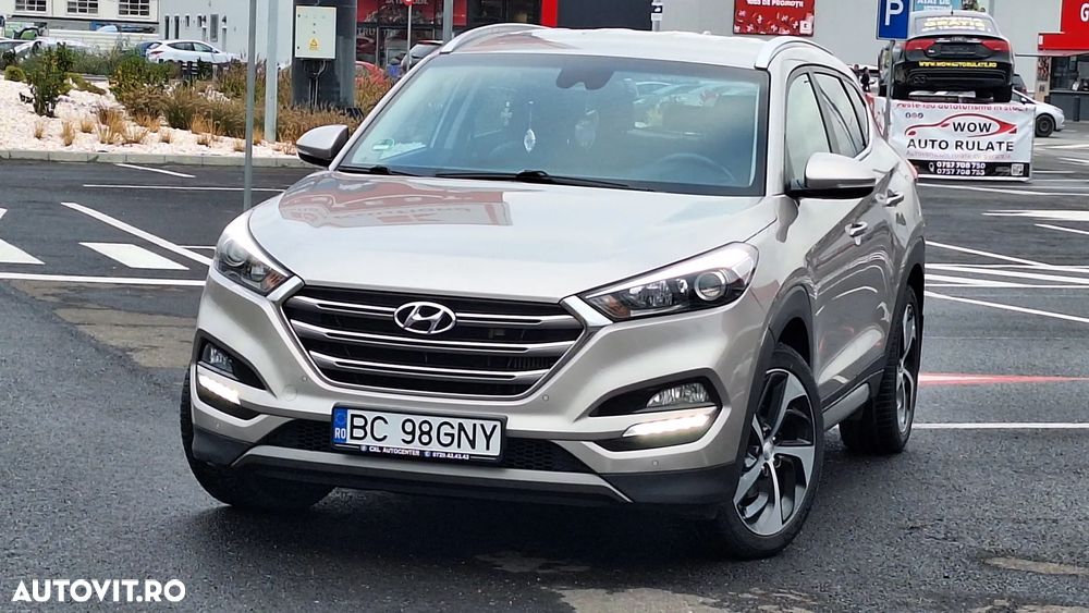 Hyundai Tucson blue 2.0 CRDi 4WD Aut. Premium - 27