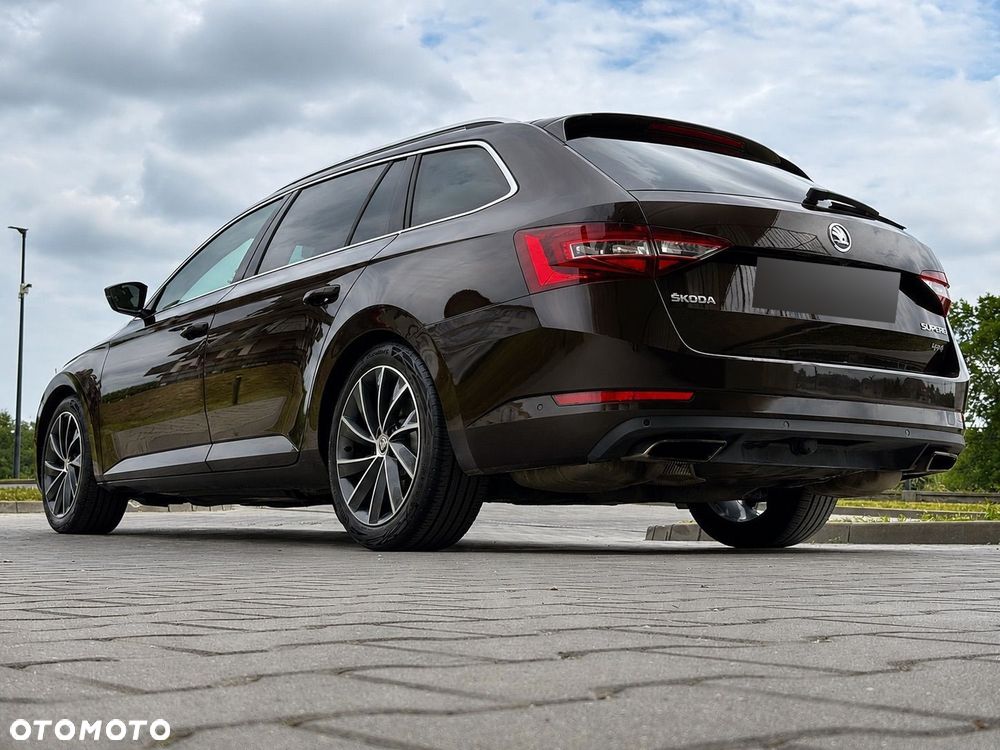 Skoda Superb 2.0 TSI 4x4 L&K DSG - 5