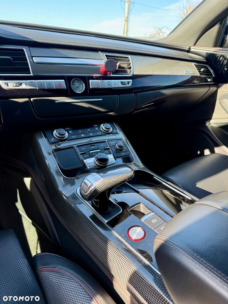 Audi A8 4.2 TDI Quattro - 10