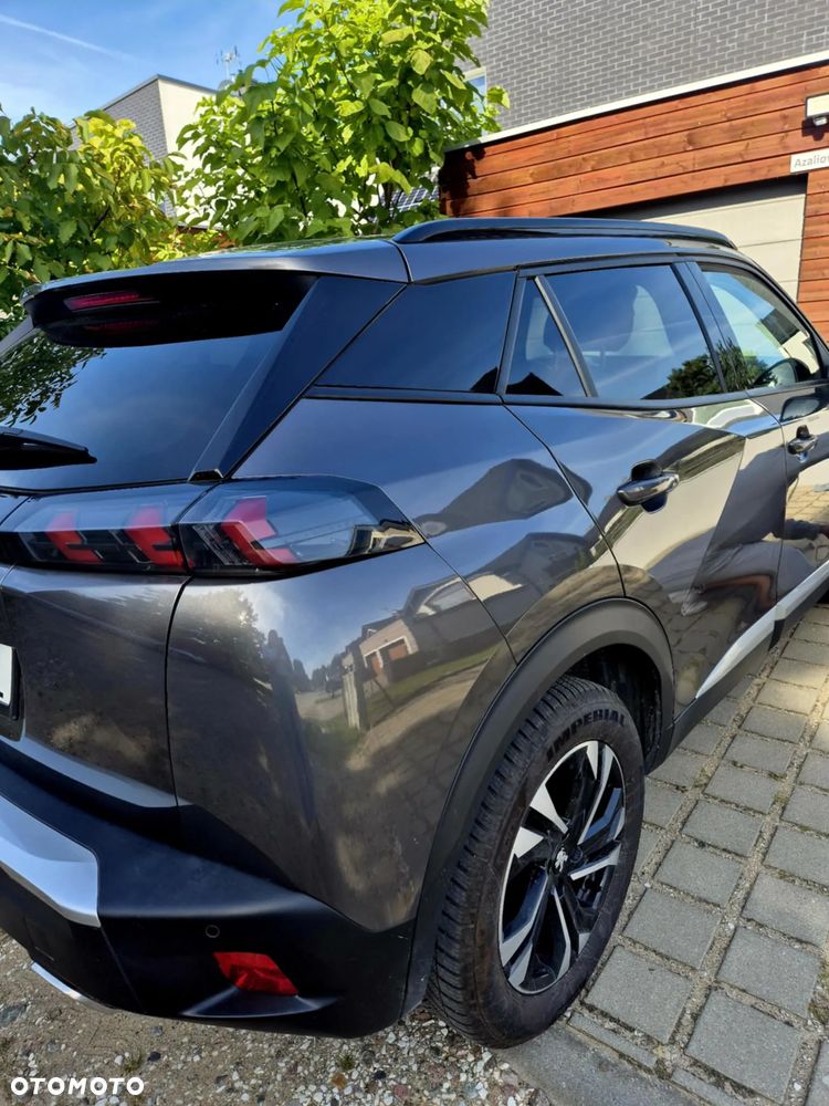 Peugeot 2008 1.2 PureTech Allure S&S - 9