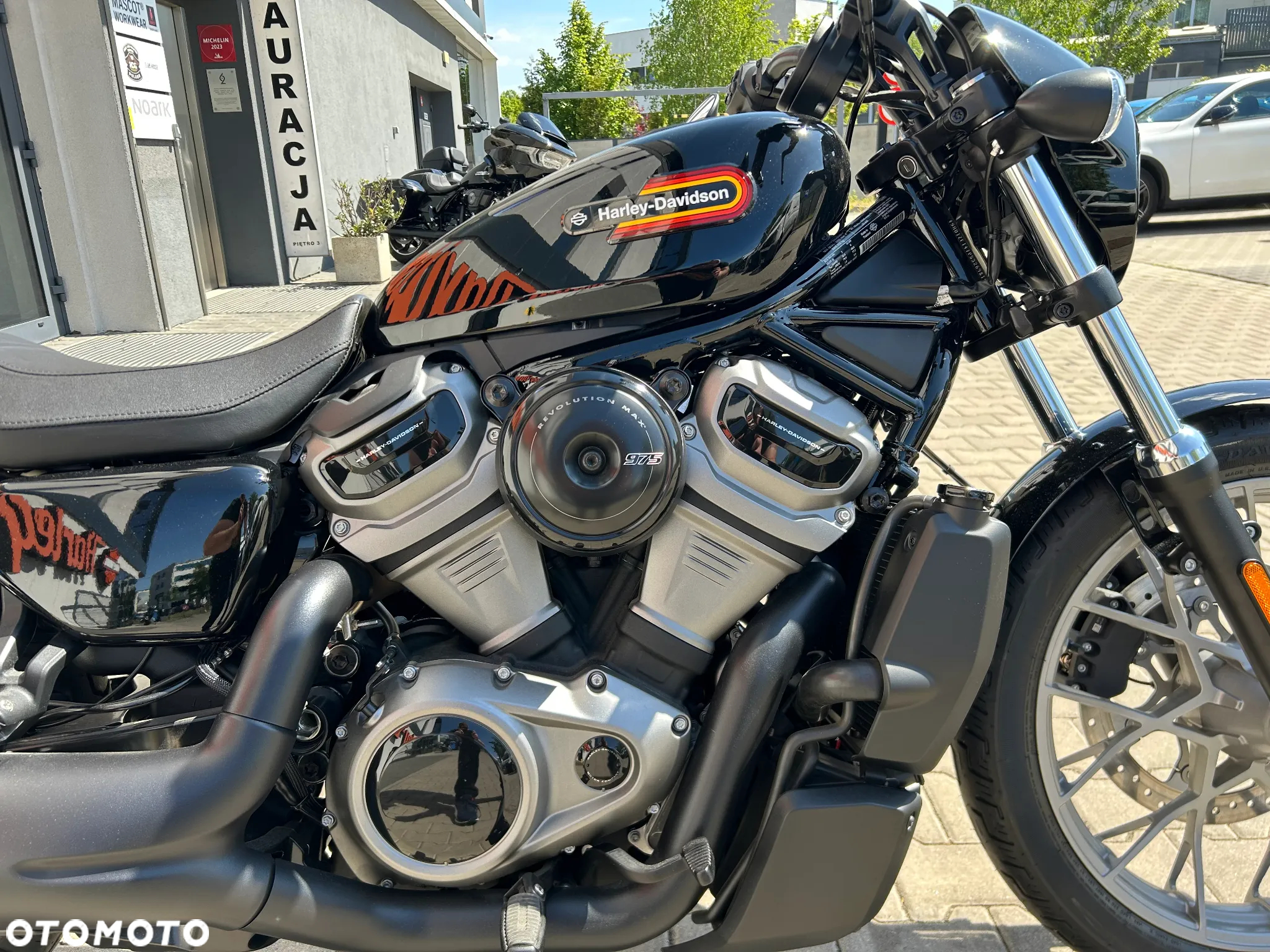 Harley-Davidson Sportster Nightster 975 - 7