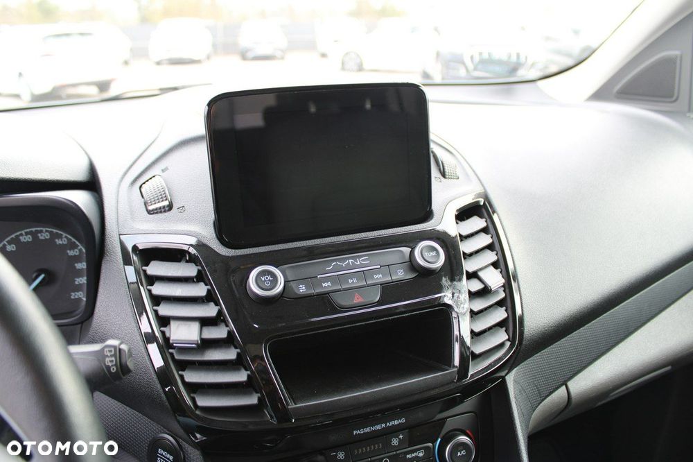 Ford Tourneo Connect - 27