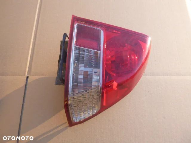 LAMPA PRAWY TYŁ PRAWA TYLNA HONDA CIVIC VII 5D LIFT SEDAN - 3