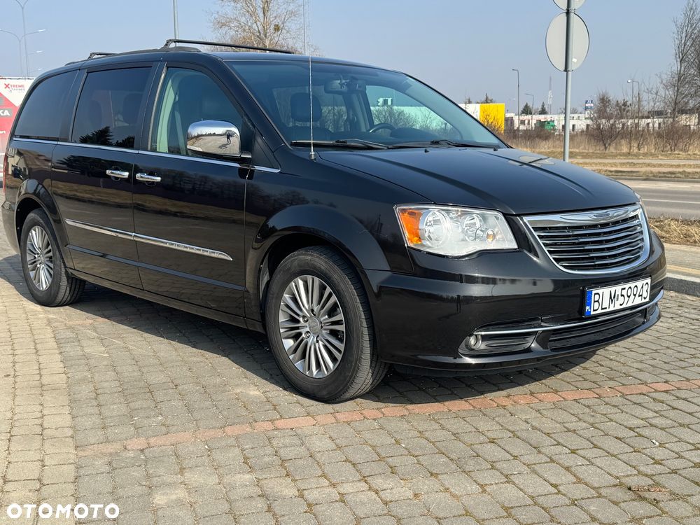 Chrysler Town & Country 3.6 Limited - 2