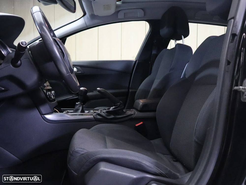 Peugeot 508 SW HDi FAP 165 Active - 16