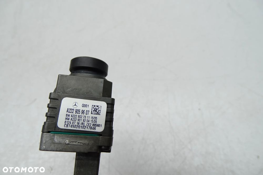 Mercedes C W205 E W213 S W222 Kamera cofania A2229059607 - 4