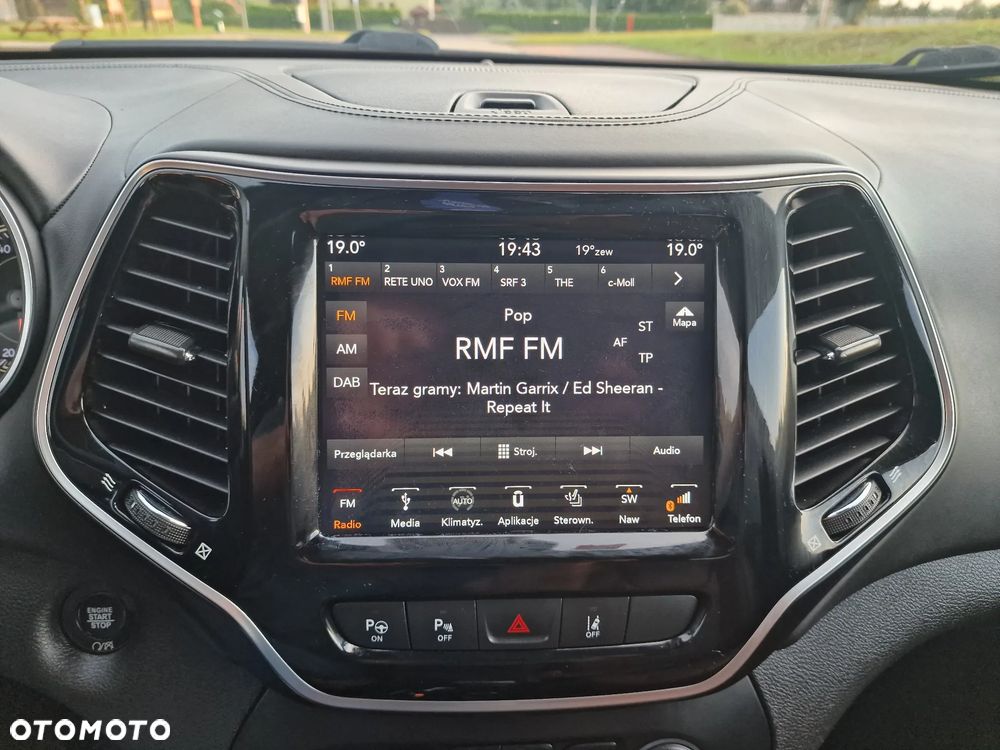 Jeep Cherokee 2.2 Multijet Active Drive II Automatik Overland - 25