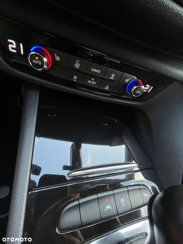 Opel Insignia 2.0 CDTI Elite S&S - 26
