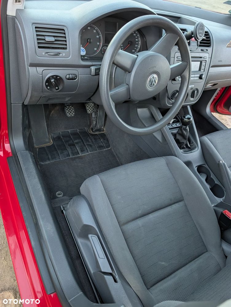 Volkswagen Golf 1.6 Comfortline - 15