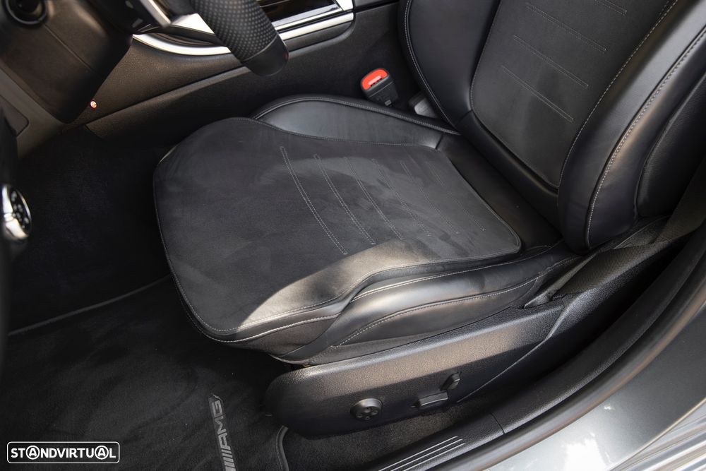 Mercedes-Benz C 300 d AMG Line - 23