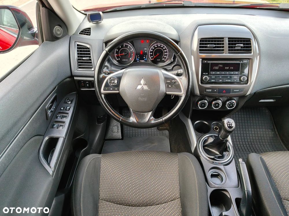 Mitsubishi ASX 1.6 Intense - 36