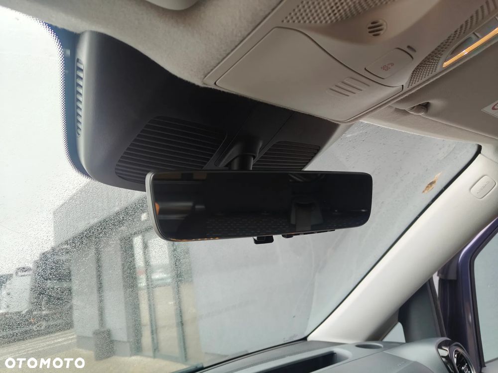 Mercedes-Benz Vito - 17