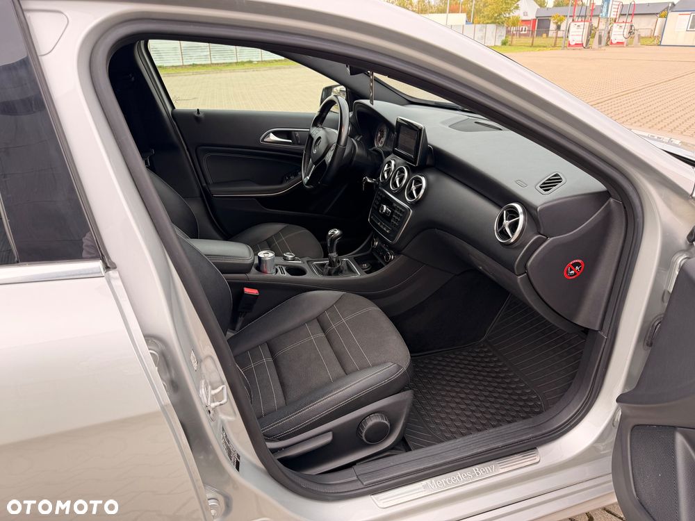 Mercedes-Benz Klasa A 180 - 11