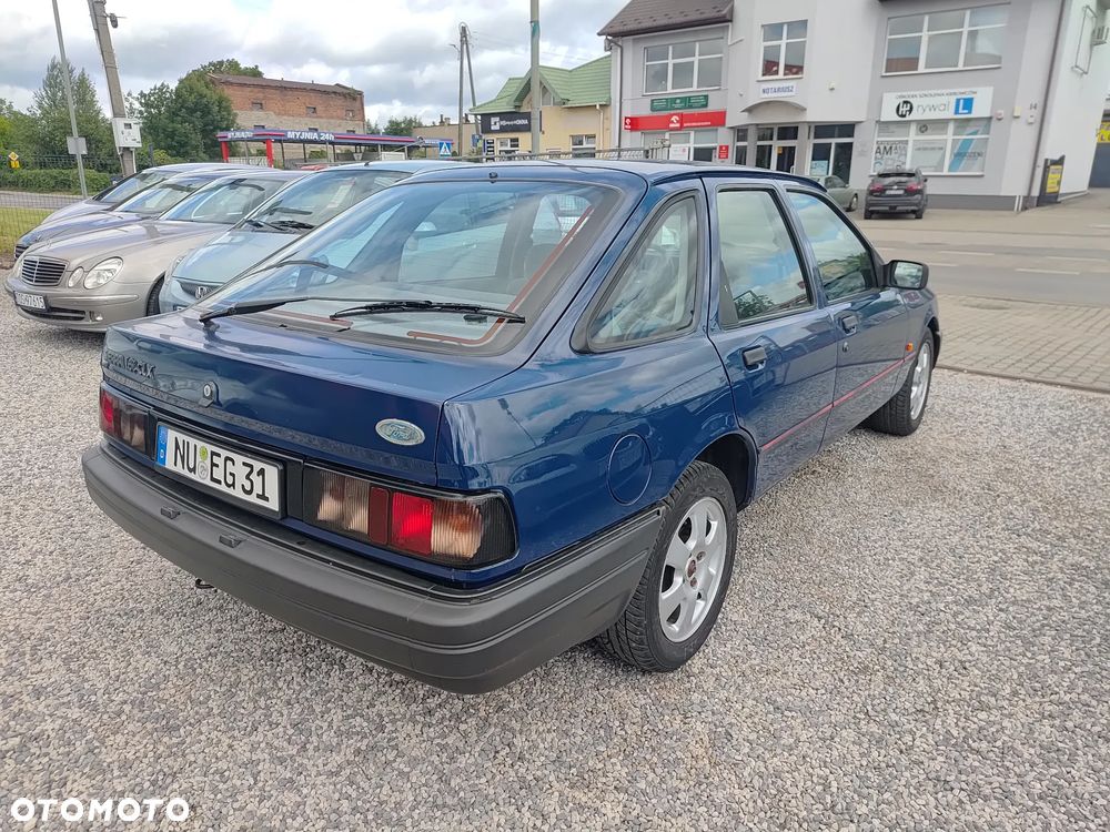 Ford Sierra 1.6 CLX - 4