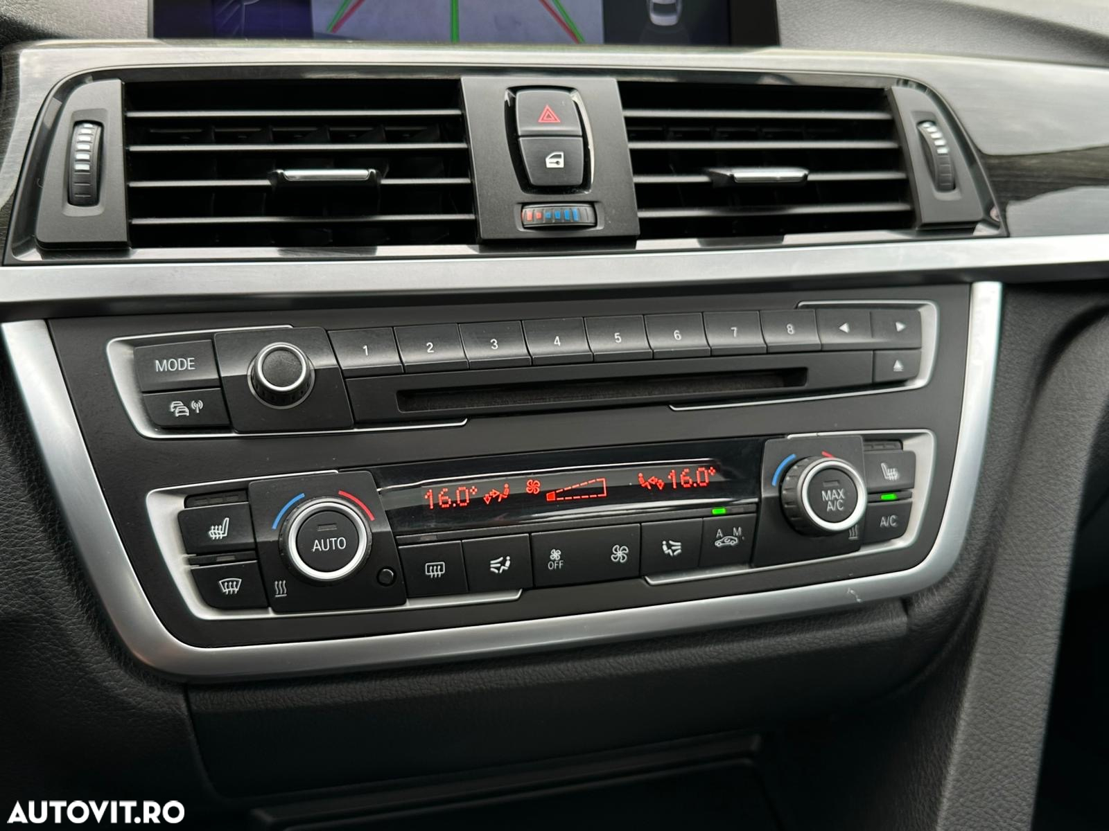 BMW Seria 3 320d xDrive Aut. Luxury Line - 10