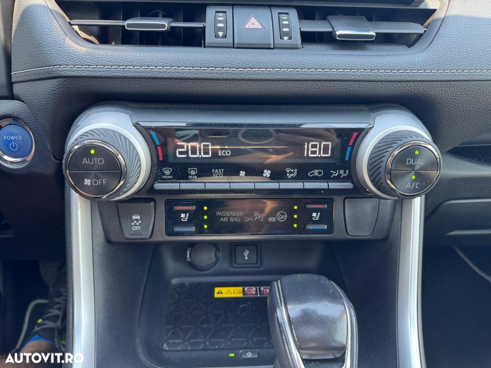 TOYOTA RAV4 2022 — imagine 16