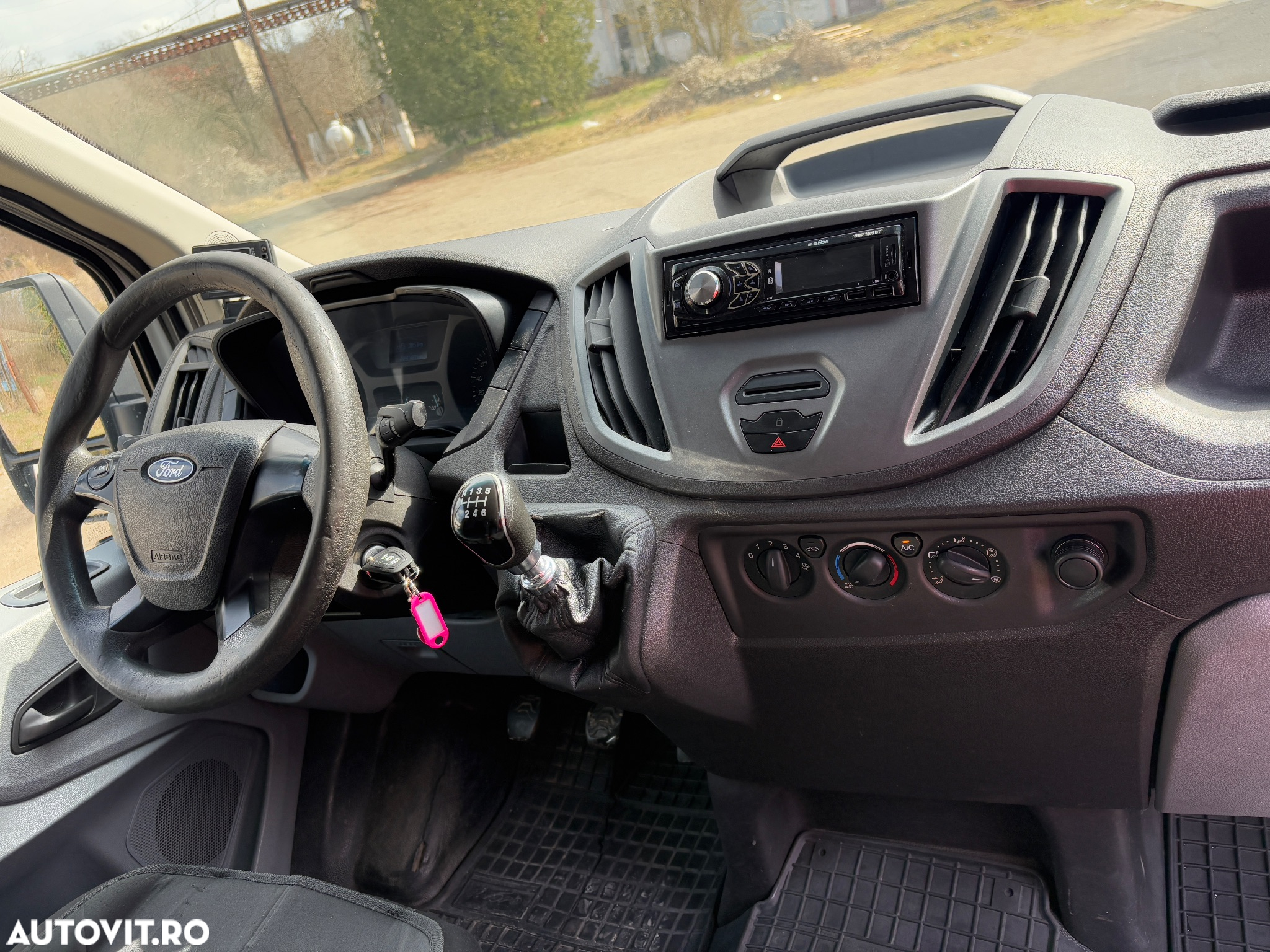 Ford Transit - 5