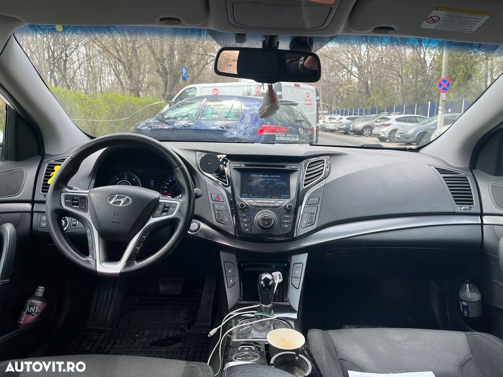 Hyundai i40 i40cw 1.7 CRDi Automatik Premium - 10