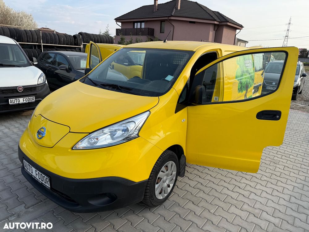 Nissan NV200 - 24